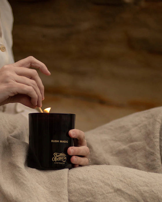 SCENTED CANDLE - Bush Magic