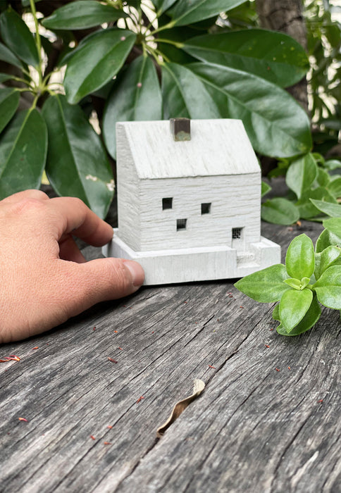 This concrete COTTAGE object is an incense burner made of mortar. High Tea with Mrs Woo presents Pull+Push, made by Nobuhiro Sato and his small team in Kyoto, Japan. Crafted Object. Incense Holder.
