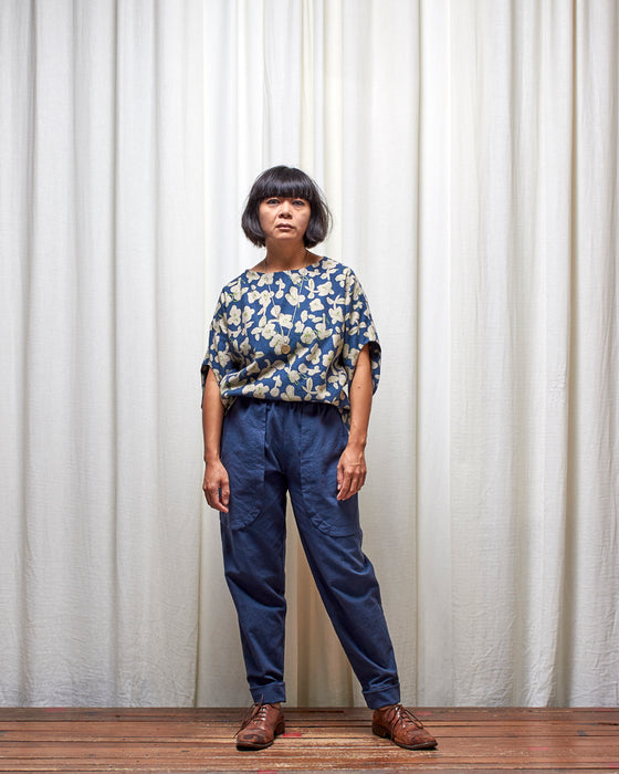 AVATAR top - Blue Evergreen Blooms