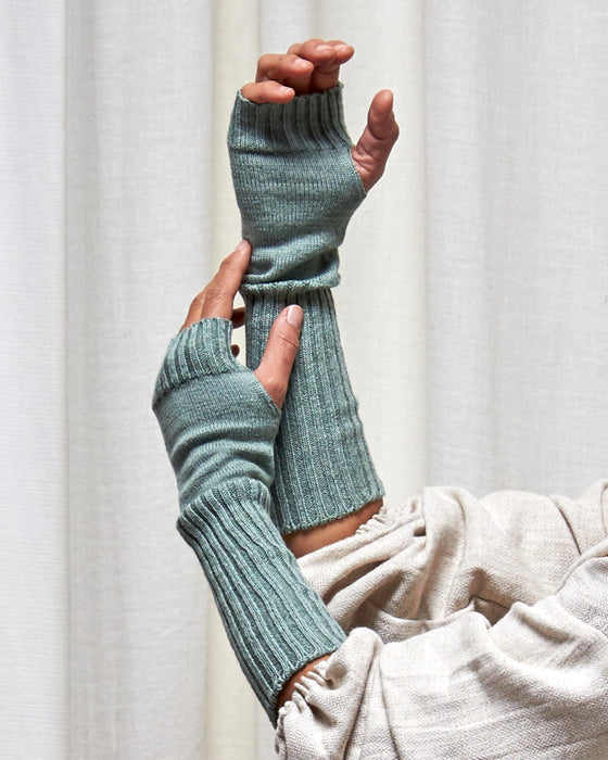 FINGERLESS GLOVES - Lomandra | MRS WOO X BROOD