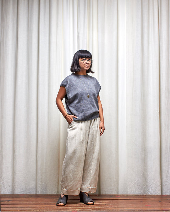 KNITTED VEST - Basalt | MRS WOO X BROOD
