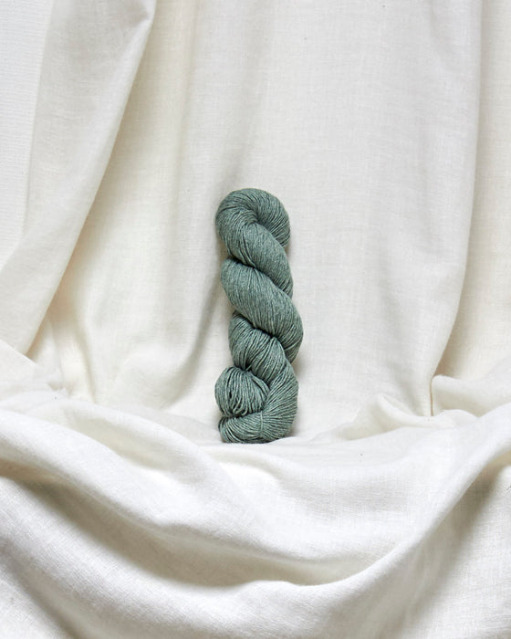 FIELDS 8 UPCYCLED YARN - Lomandra | MRS WOO X DEMPSTAH