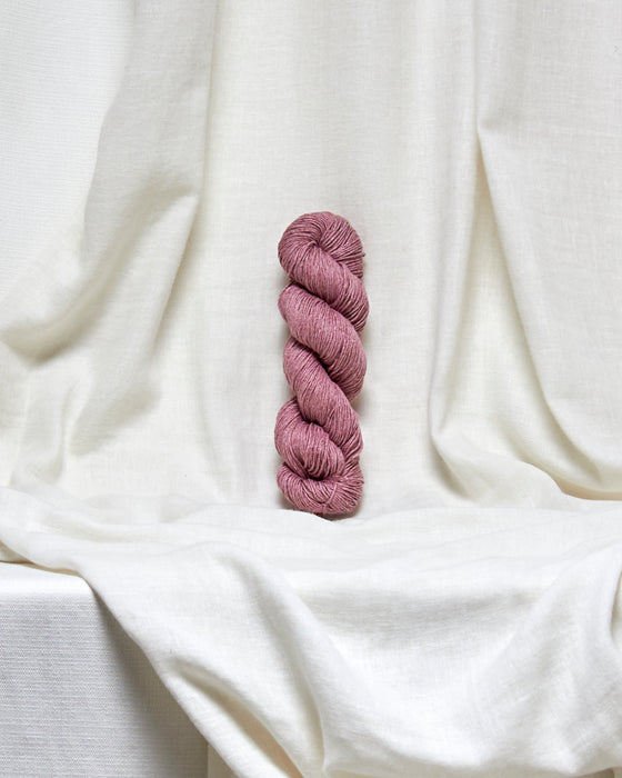 FIELDS 8 UPCYCLED YARN - Waratah | MRS WOO X DEMPSTAH