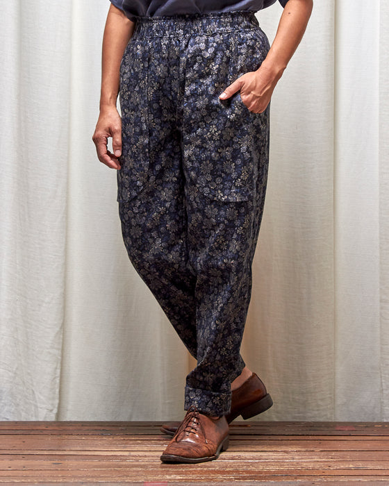 LAZY SUSAN pants - Nightflowers Tapestry