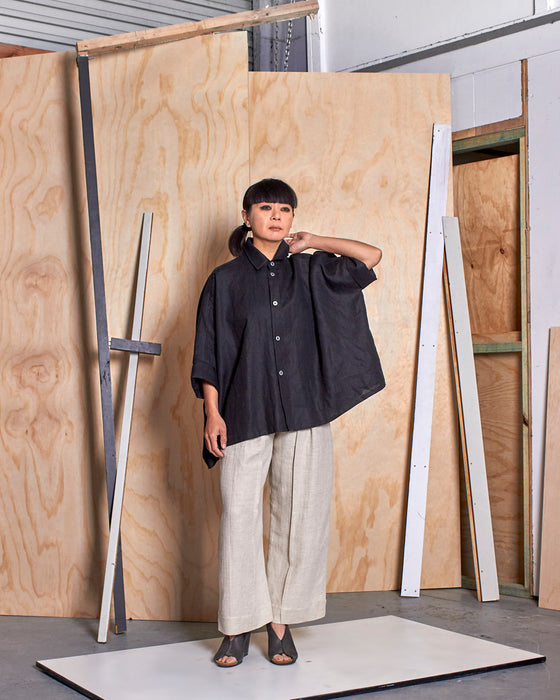 THE ADLER duster dresshirt - Black Linen