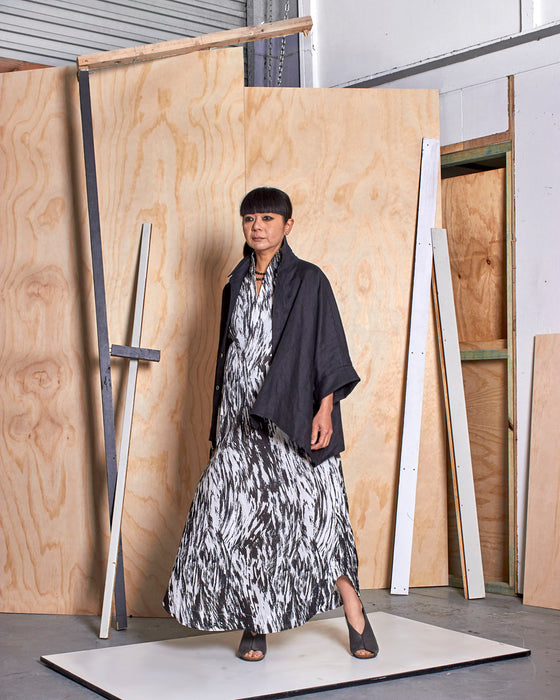 THE ADLER duster dresshirt - Black Linen