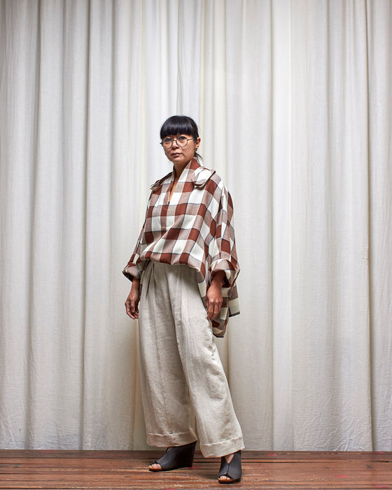 THE MESSENGER Poncho with Scarf - Wool Chocolate Check
