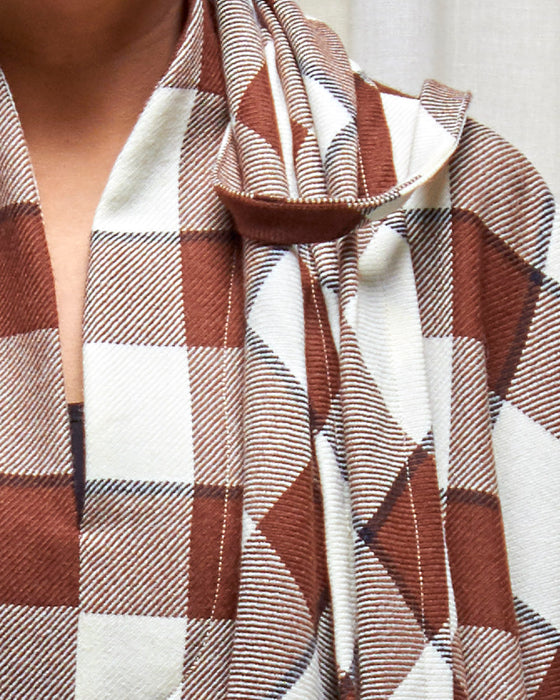 THE MESSENGER Poncho with Scarf - Wool Chocolate Check