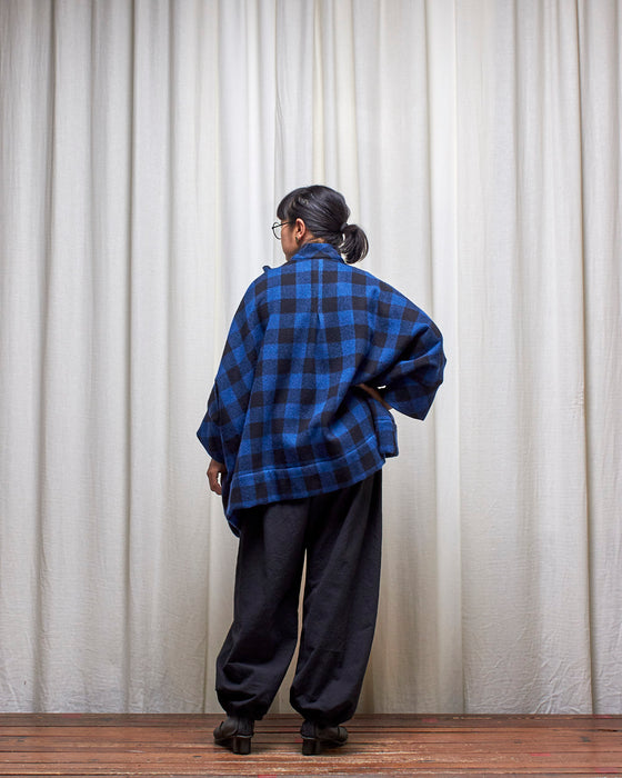 THE MESSENGER poncho with scarf - Wool Cobalt Check
