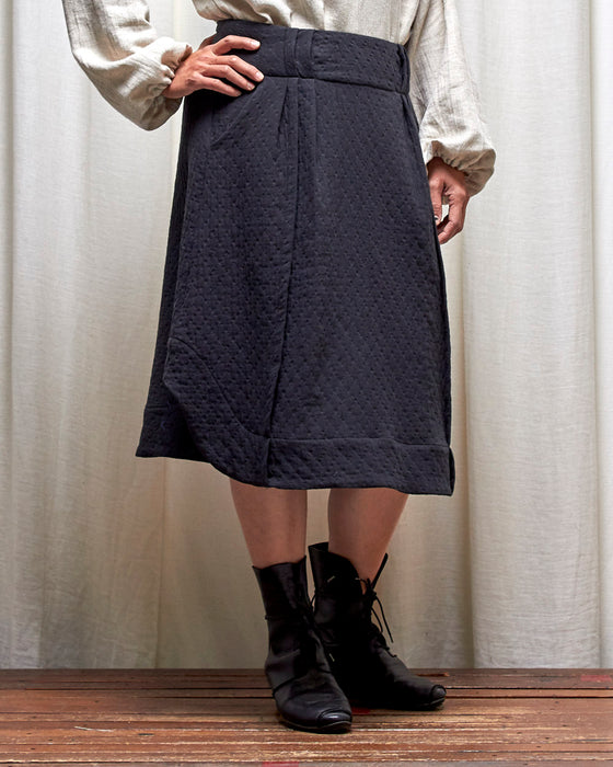 WAYFARER skirt - Quilted Black