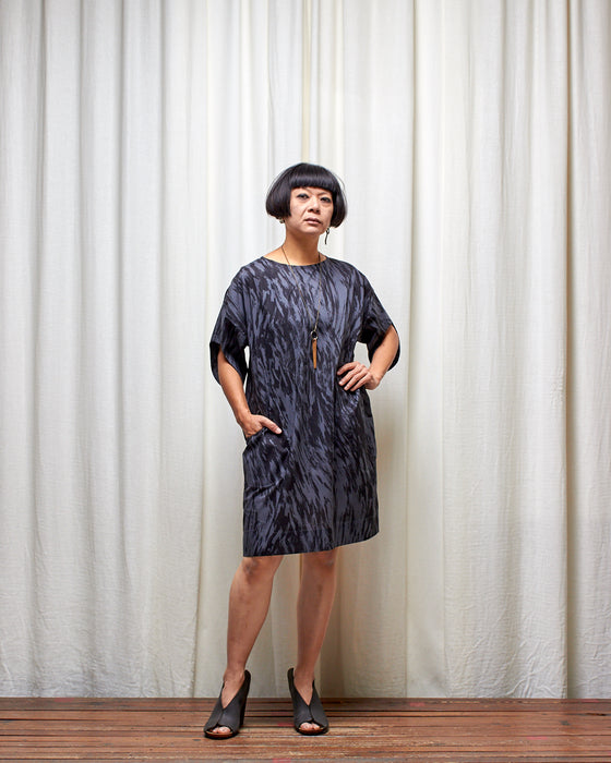 ASSIN dress - Dark Silver Bark