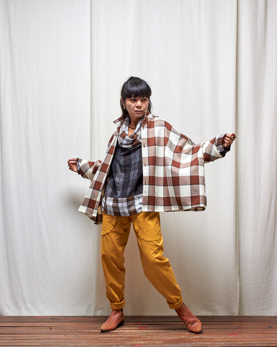 IRREVERSIBLE pullover - Mocha Plaid and Black