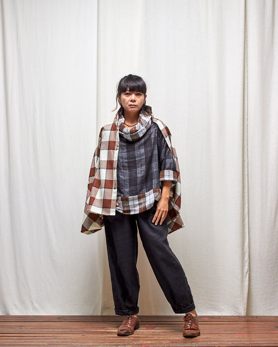 IRREVERSIBLE pullover - Mocha Plaid and Black