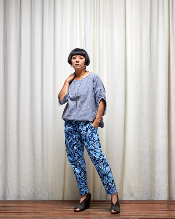 LAZY SUSAN pants - Blue Motifs