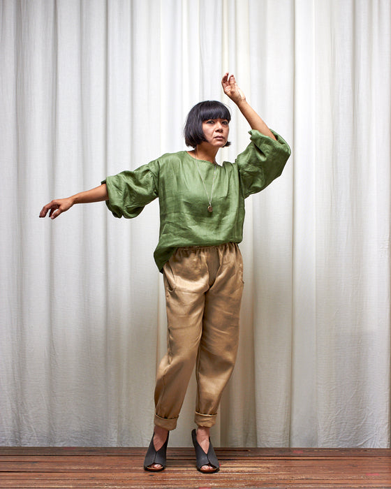 THE BOTANIST top - Herb Garden Green