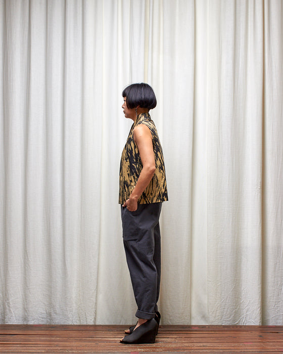 THE NARRATOR top - Antique Gold Bark