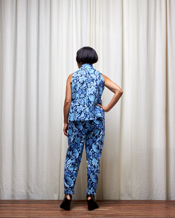 THE NARRATOR top - Blue Motifs