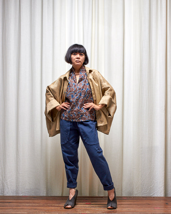 THE NARRATOR top - Mocha Seed Flowers