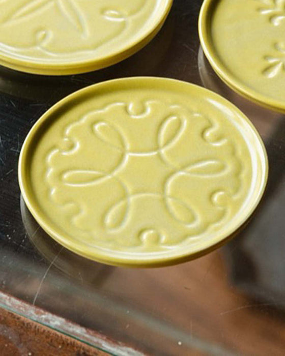 PORCELAIN DISH Carved Flower - Snowflake