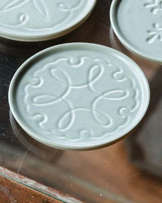 PORCELAIN DISH Carved Flower - Snowflake