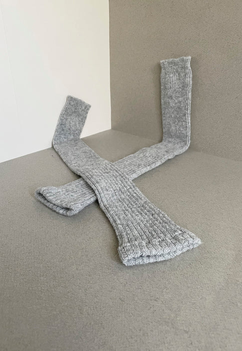 Arm and Leg Warmers knitted extra warm and cosy in alpaca and merino wool by Nishiguchi Kutsushita - light grey
